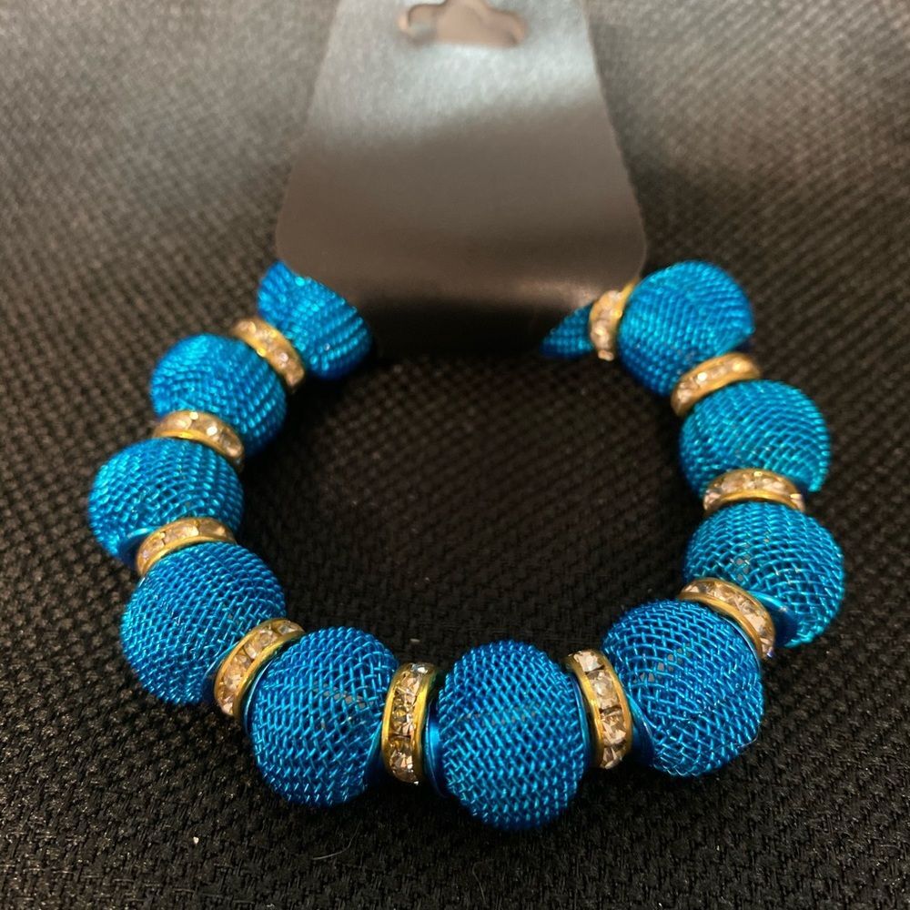 BANGLE Stretch Beaded BRACELET ~ one size fits all ~ NWT ~ Great Gift Idea